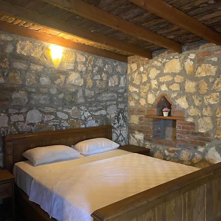 Pavelin Yeri Otel Edremit  Bagian luar foto