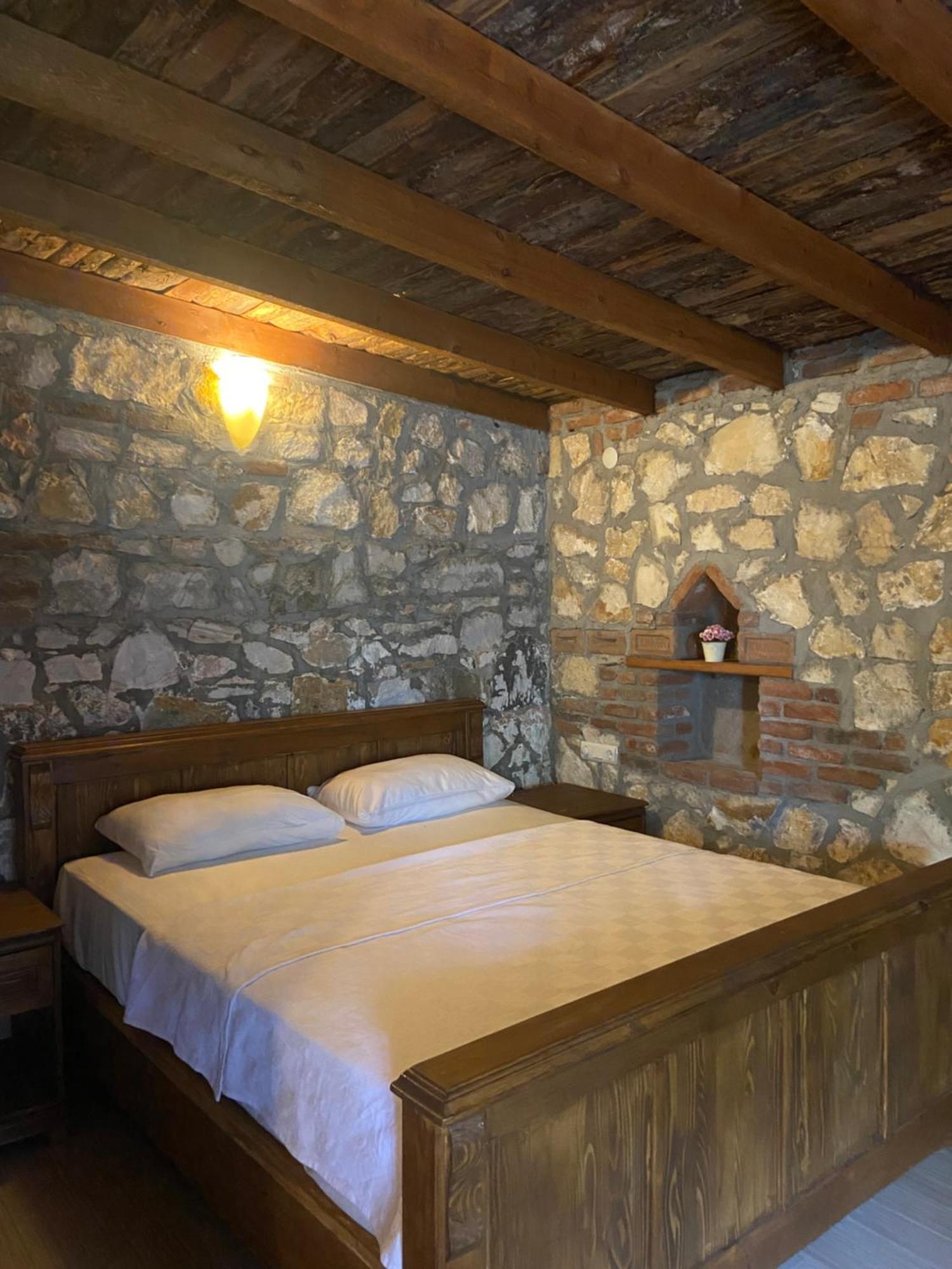 Pavelin Yeri Otel Edremit  Bagian luar foto