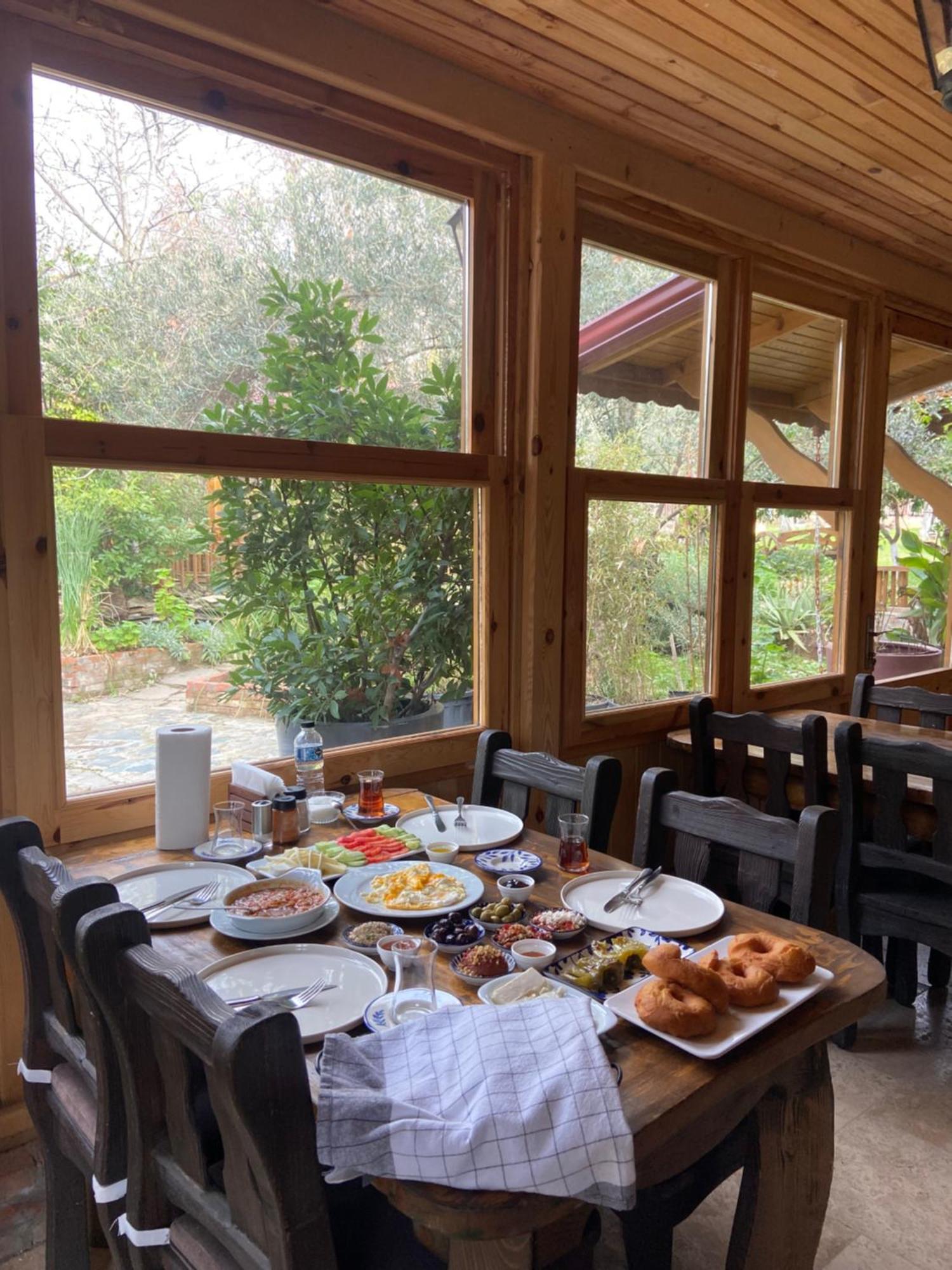 Pavelin Yeri Otel Edremit  Bagian luar foto